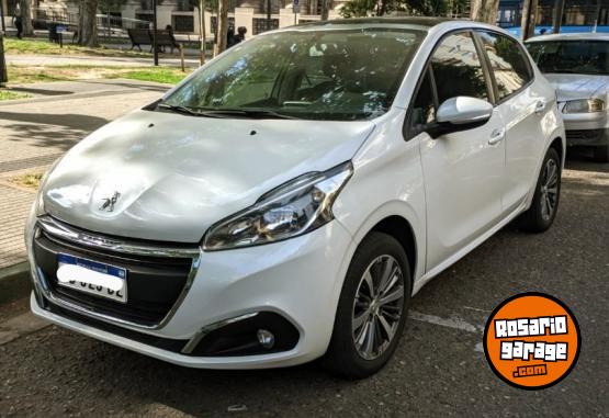 Autos - Ford 208 ALLURE 2017 Nafta 92000Km - En Venta