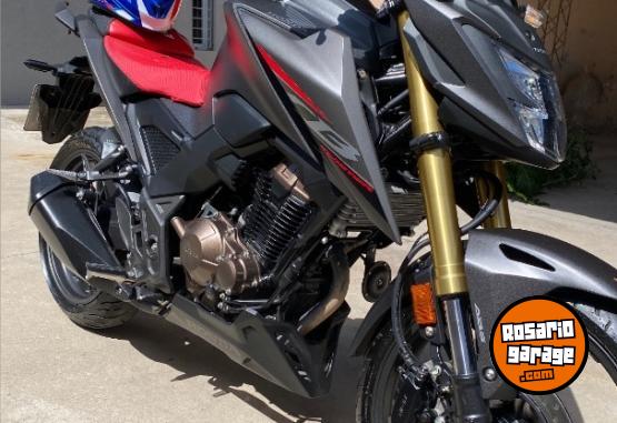 Motos - Honda Cb 300 2024 Nafta 5800Km - En Venta