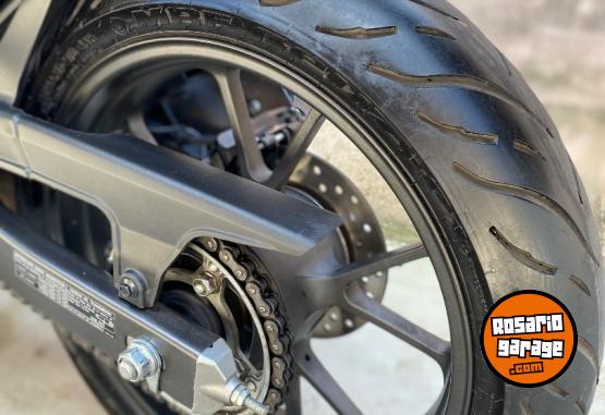 Motos - Honda Cb 300 2024 Nafta 5800Km - En Venta