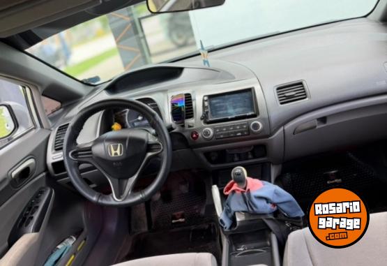Autos - Honda Civic lxs 2007 Nafta 180000Km - En Venta