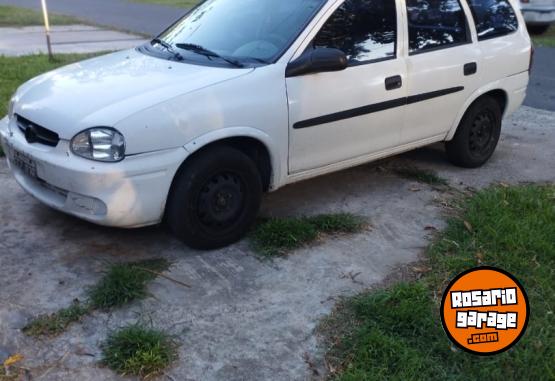 Autos - Chevrolet Corsa wagon 2005 GNC 608000Km - En Venta