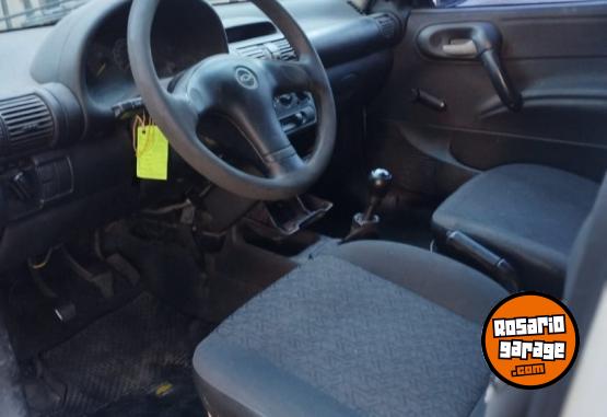 Autos - Chevrolet Corsa wagon 2005 GNC 608000Km - En Venta