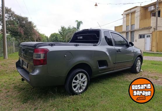 Camionetas - Chevrolet Montana Saveiro Astrada 2011 GNC 190Km - En Venta