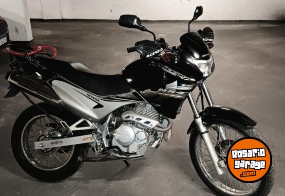 Motos - Honda Falcon NX 400 2012 Nafta 17800Km - En Venta