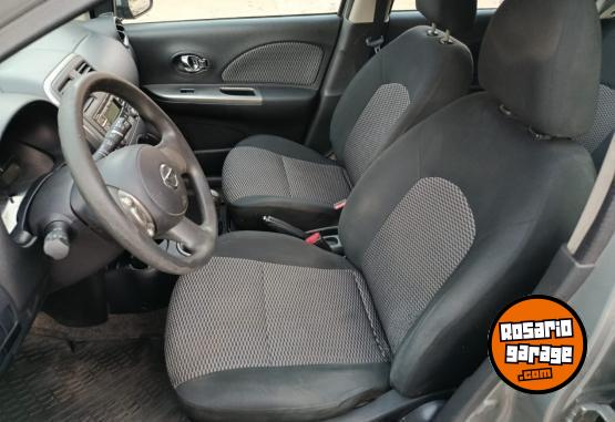 Autos - Nissan March 2015 Nafta 97000Km - En Venta