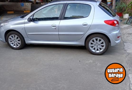 Autos - Peugeot 207 XT 2012 Nafta 138000Km - En Venta