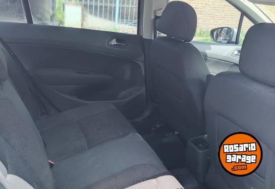 Autos - Peugeot 408 2012 Diesel 160000Km - En Venta