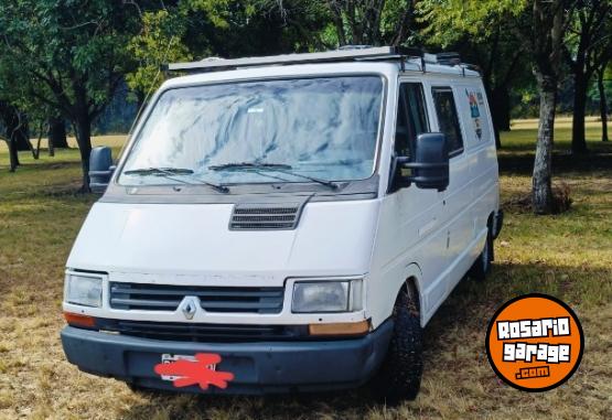 Utilitarios - Renault Renault trafic 1998 Diesel 111111Km - En Venta
