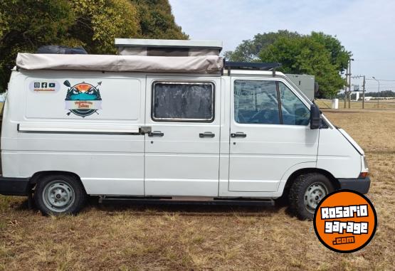 Utilitarios - Renault Renault trafic 1998 Diesel 111111Km - En Venta