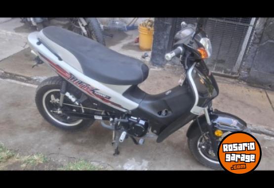 Motos - Motomel Blitz tuning 2024 Nafta 2500Km - En Venta