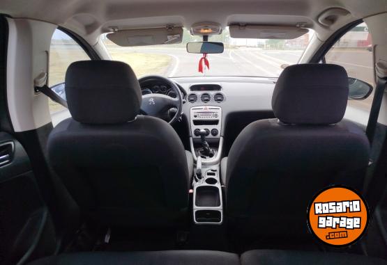 Autos - Peugeot 308 ACTIVE HDI 2014 Diesel 139000Km - En Venta