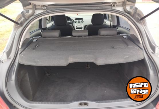 Autos - Peugeot 308 ACTIVE HDI 2014 Diesel 139000Km - En Venta