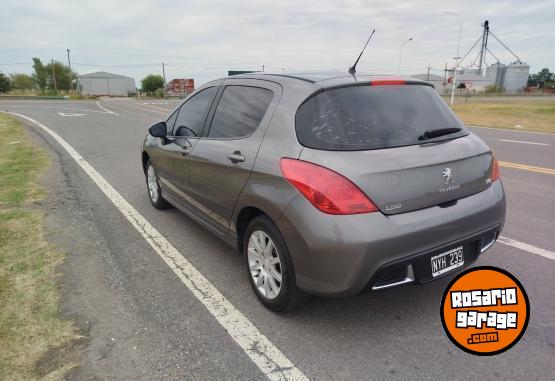 Autos - Peugeot 308 ACTIVE HDI 2014 Diesel 139000Km - En Venta