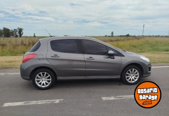 Autos - Peugeot 308 ACTIVE HDI 2014 Diesel 139000Km - En Venta