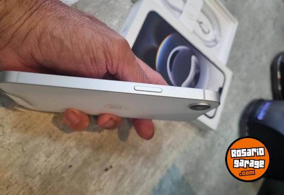 Telefon�a - Vendo iphone 16 E 128 GB ,NUEVO. - En Venta