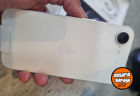 Telefon�a - Vendo iphone 16 E 128 GB ,NUEVO. - En Venta