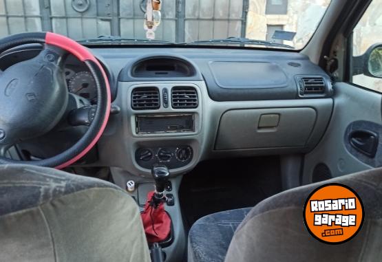 Autos - Renault Clio 2 1.6 16v. Privilege 2006 Nafta 255000Km - En Venta