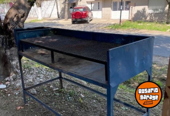Otros - PARRILLERO VENDO O PERMUTO - En Venta