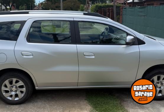 Autos - Chevrolet Spin LTZ 2016 GNC 150000Km - En Venta