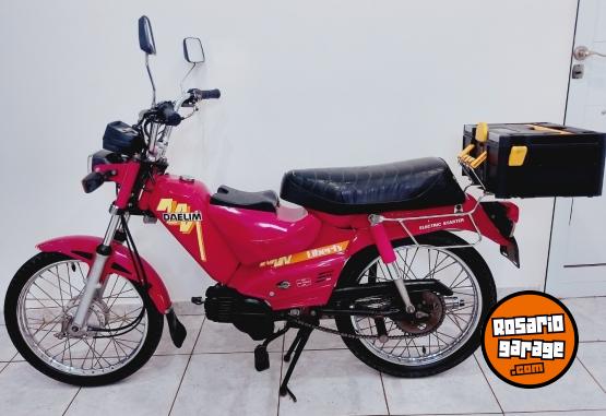 Motos - Otra marca Daelim 50cc liberty 1996 Nafta 1Km - En Venta