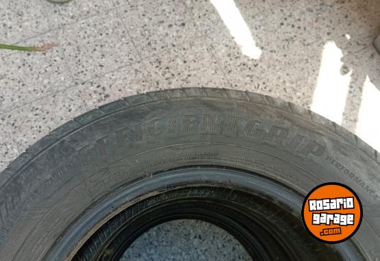 Accesorios para Autos - 3 CUBIERTAS GOODYEAR 185x 70 - VAN EN EL PRISMA. - En Venta