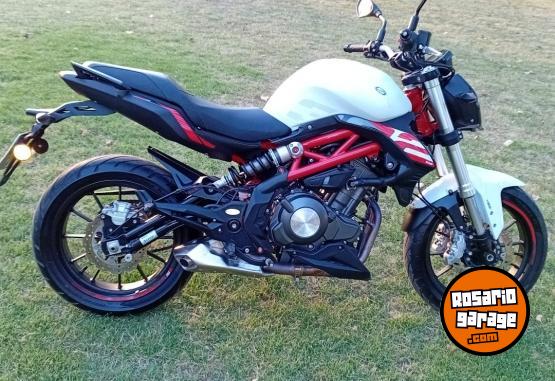 Motos - Benelli 302s 2023 Nafta 2150Km - En Venta
