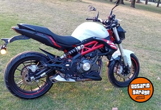 Motos - Benelli 302s 2023 Nafta 2150Km - En Venta