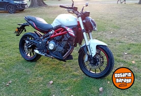 Motos - Benelli 302s 2023 Nafta 2150Km - En Venta