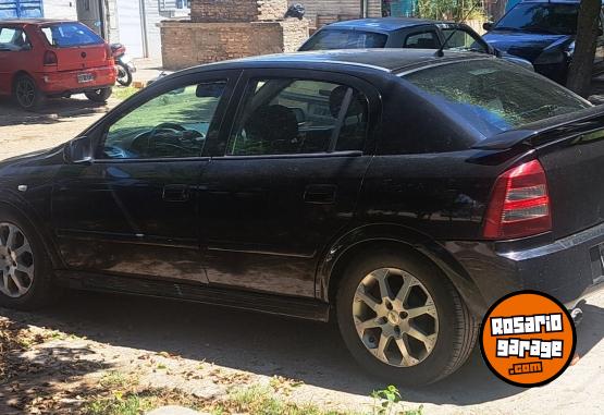 Autos - Chevrolet Astra 2011 Nafta 178000Km - En Venta