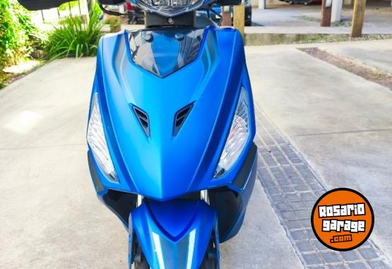 Motos - Hero Dash 125 2023 Nafta 9100Km - En Venta