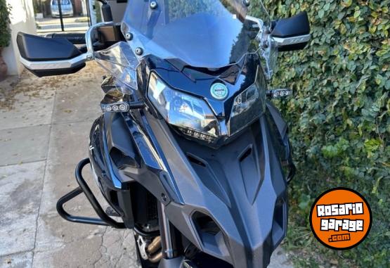 Motos - Benelli 502 2022 Nafta 12600Km - En Venta