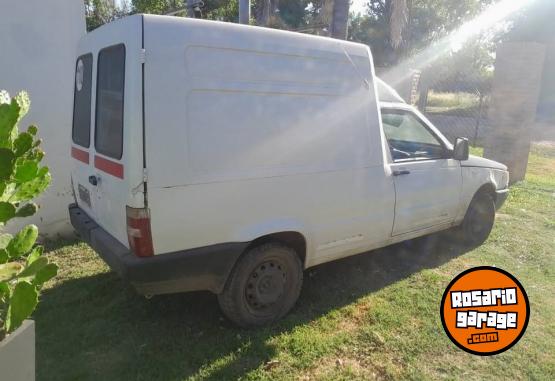 Utilitarios - Fiat fiotino 2004 GNC 210000Km - En Venta