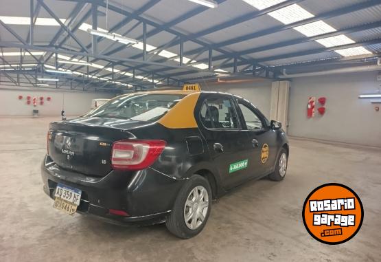 Autos - Renault logan 2018 GNC 220000Km - En Venta