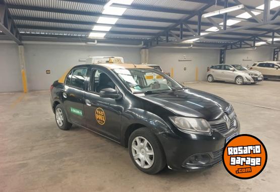 Autos - Renault logan 2018 GNC 220000Km - En Venta