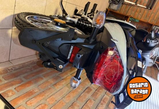 Motos - Honda Wave 2025 Nafta 800Km - En Venta
