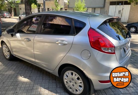 Autos - Ford Fiesta se. 2014 Nafta 140000Km - En Venta