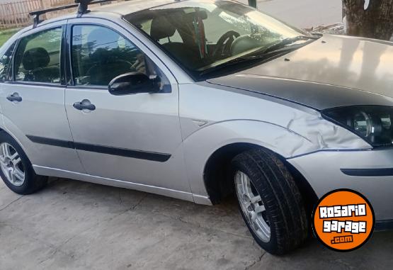 Autos - Ford Focus 2006 Nafta 322000Km - En Venta