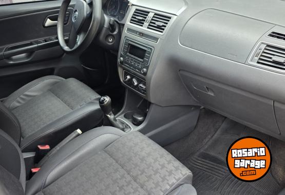 Autos - Volkswagen Suran 2014 Nafta 80000Km - En Venta