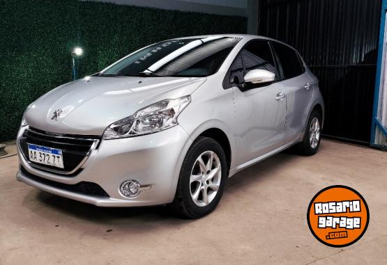 Autos - Peugeot 208 allure 2016 Nafta 120000Km - En Venta