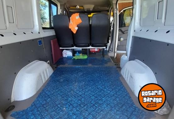 Utilitarios - Mercedes Benz Sprinter415 CDI/ 3250 4+1 2013 Diesel 160000Km - En Venta