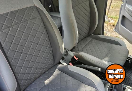 Autos - Volkswagen Fox 2016 Nafta 163000Km - En Venta