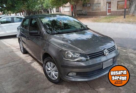 Autos - Volkswagen Voyage 2013 GNC 118900Km - En Venta