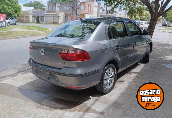 Autos - Volkswagen Voyage 2013 GNC 118900Km - En Venta