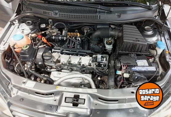 Autos - Volkswagen Voyage 2013 GNC 118900Km - En Venta