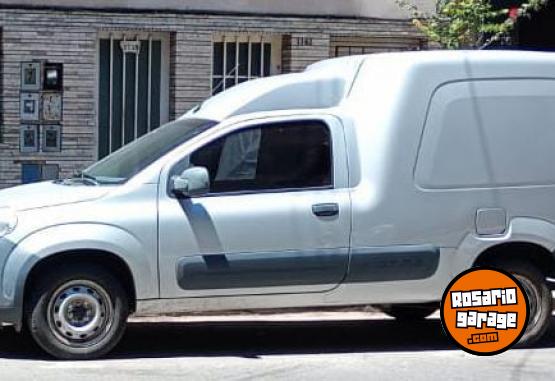 Utilitarios - Fiat Fiorino 2016 Nafta 80000Km - En Venta