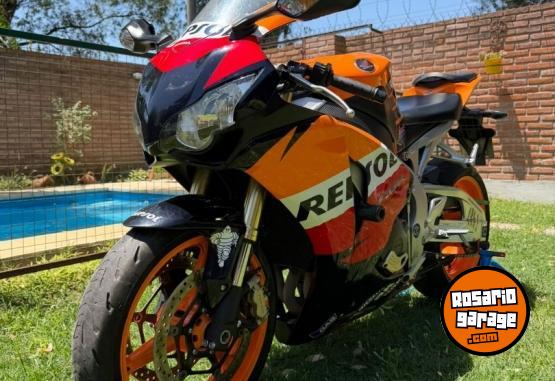 Motos - Honda CBR repsol 1000 2009 Nafta 28500Km - En Venta