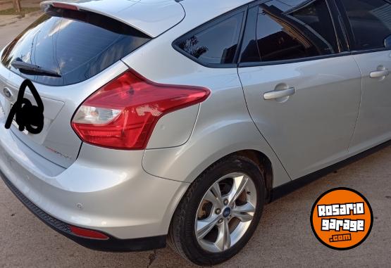 Autos - Ford Focus se plus 2015 Nafta 160000Km - En Venta