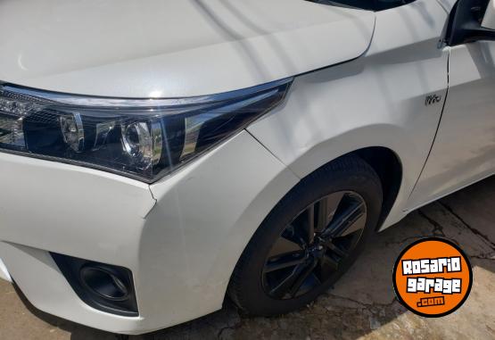 Autos - Toyota Corolla 1.8 xei MT 140cv 2015 Nafta 119000Km - En Venta