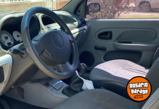 Autos - Renault Clio 2010 Nafta 111Km - En Venta