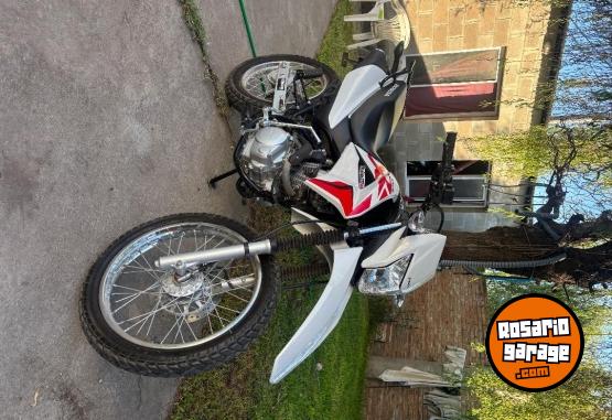 Motos - Honda Xr 150 2023 Nafta 6100Km - En Venta
